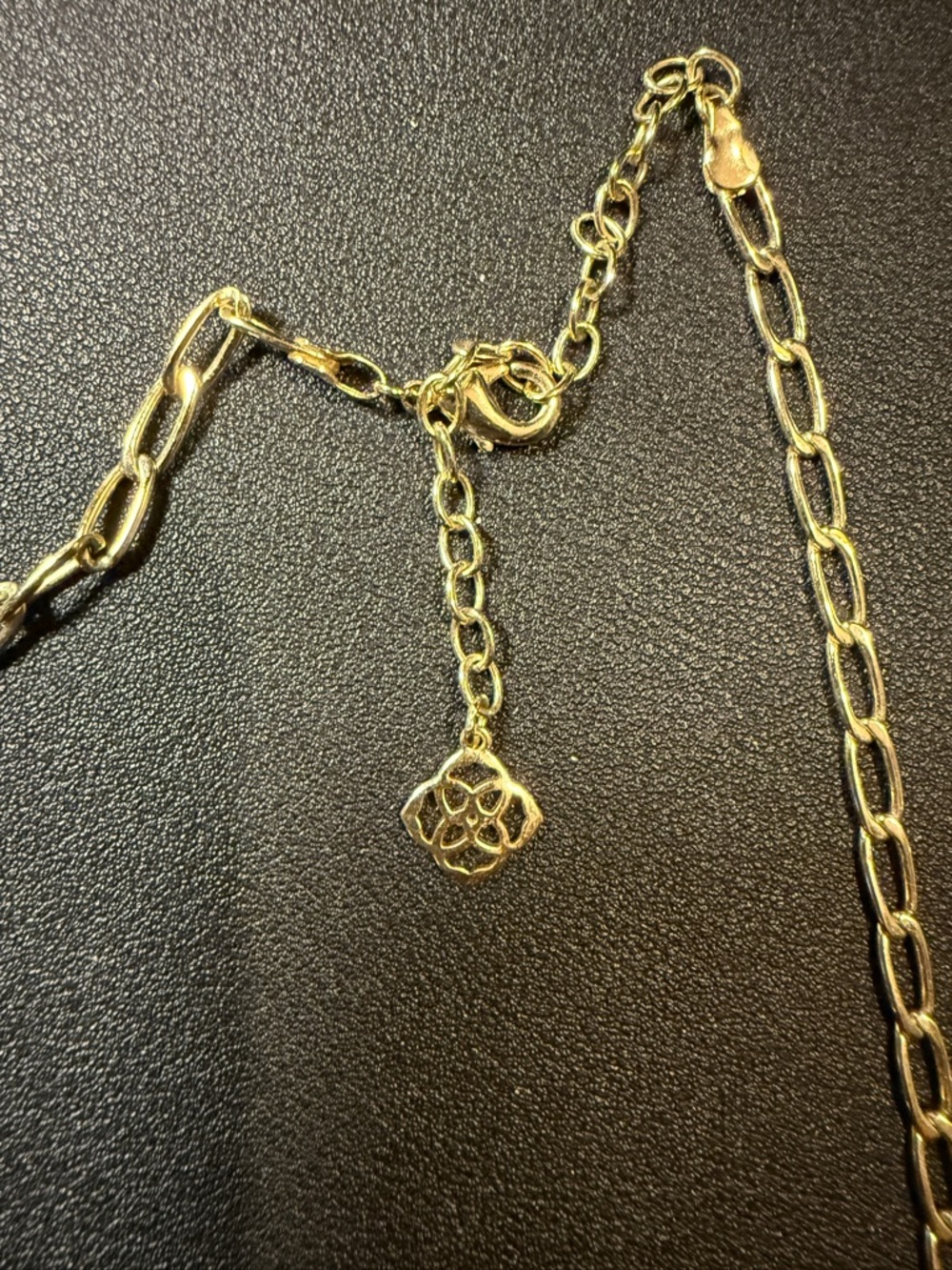 Kendra Scott Gold-Link Chain Necklace with Gold Hoop Earrings Set - Picture 2 of 3